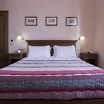 Alexandra Bed & Breakfast