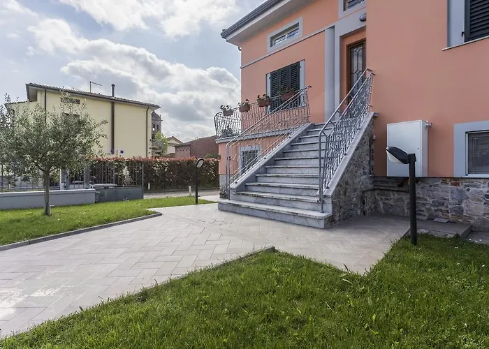 Alexandra ベッド・アンド・ブレックファスト ルッカ