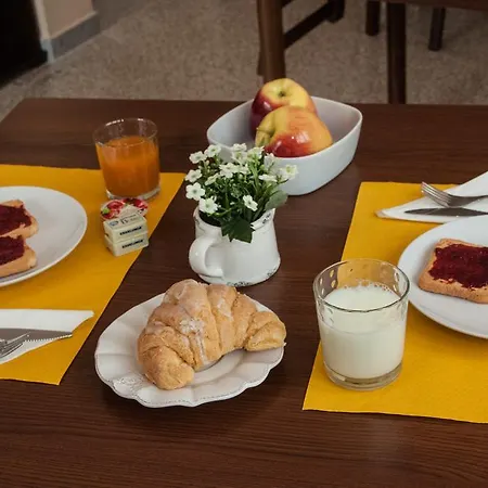 Alexandra Bed & Breakfast