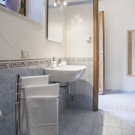 Alexandra Bed & Breakfast Lucca